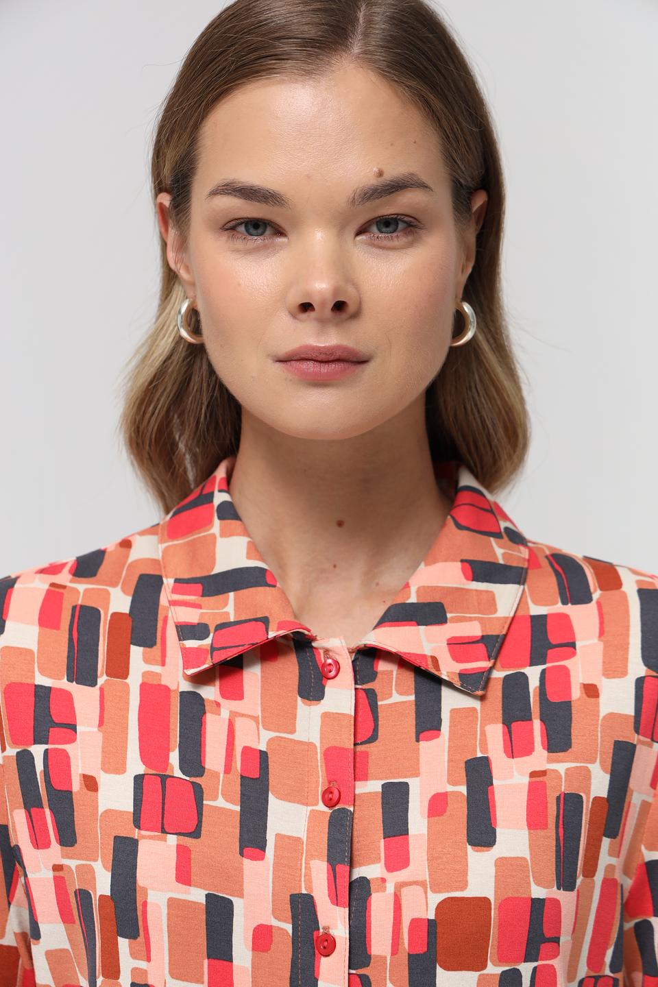 Блуза Lebek с абстрактным принтом