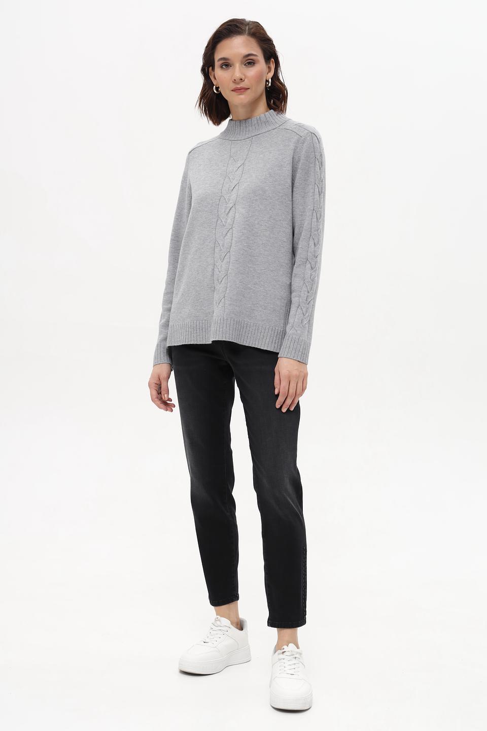 Пуловер Betty Barclay серый с косами