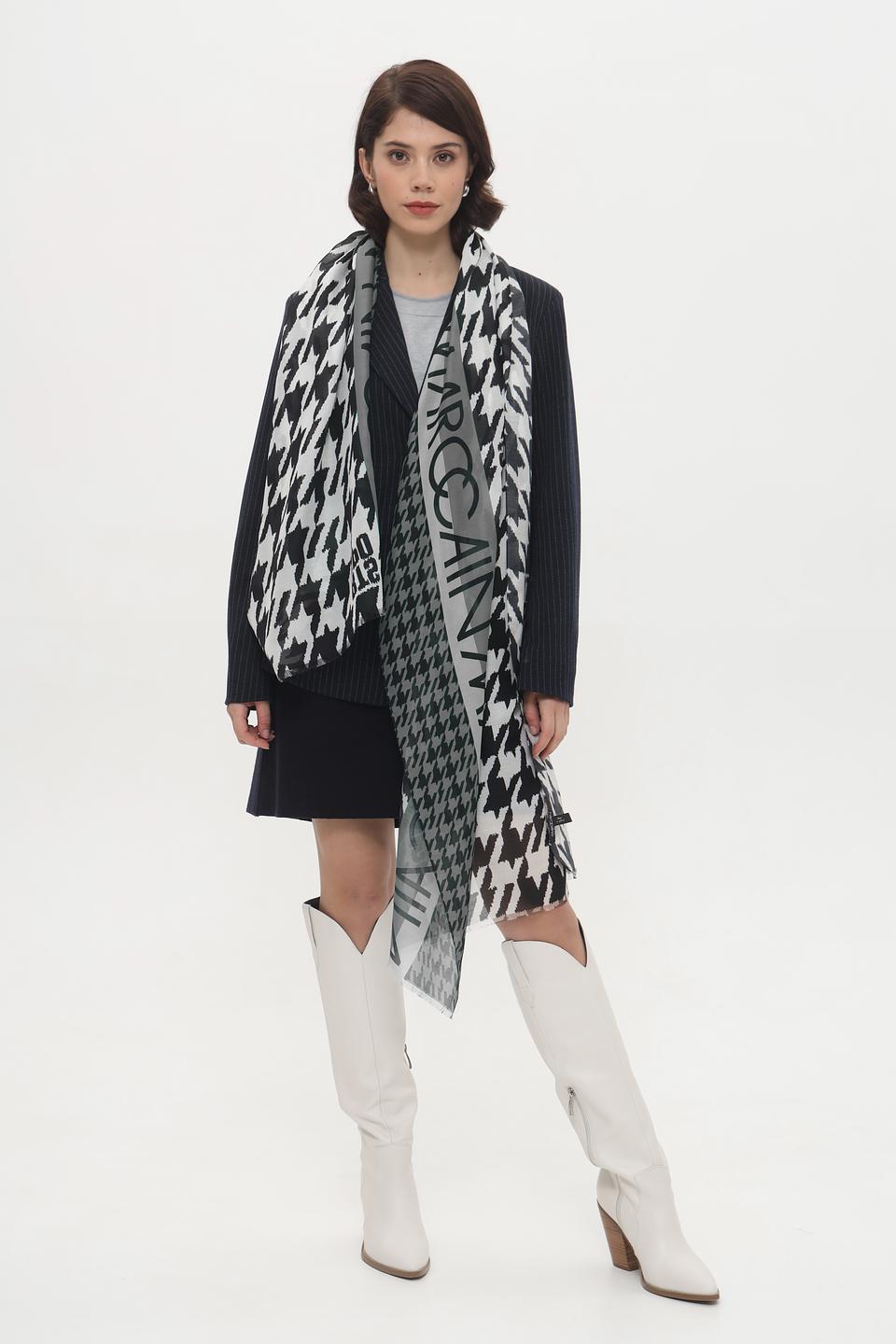 Шарф Marc Cain Sports в клетку