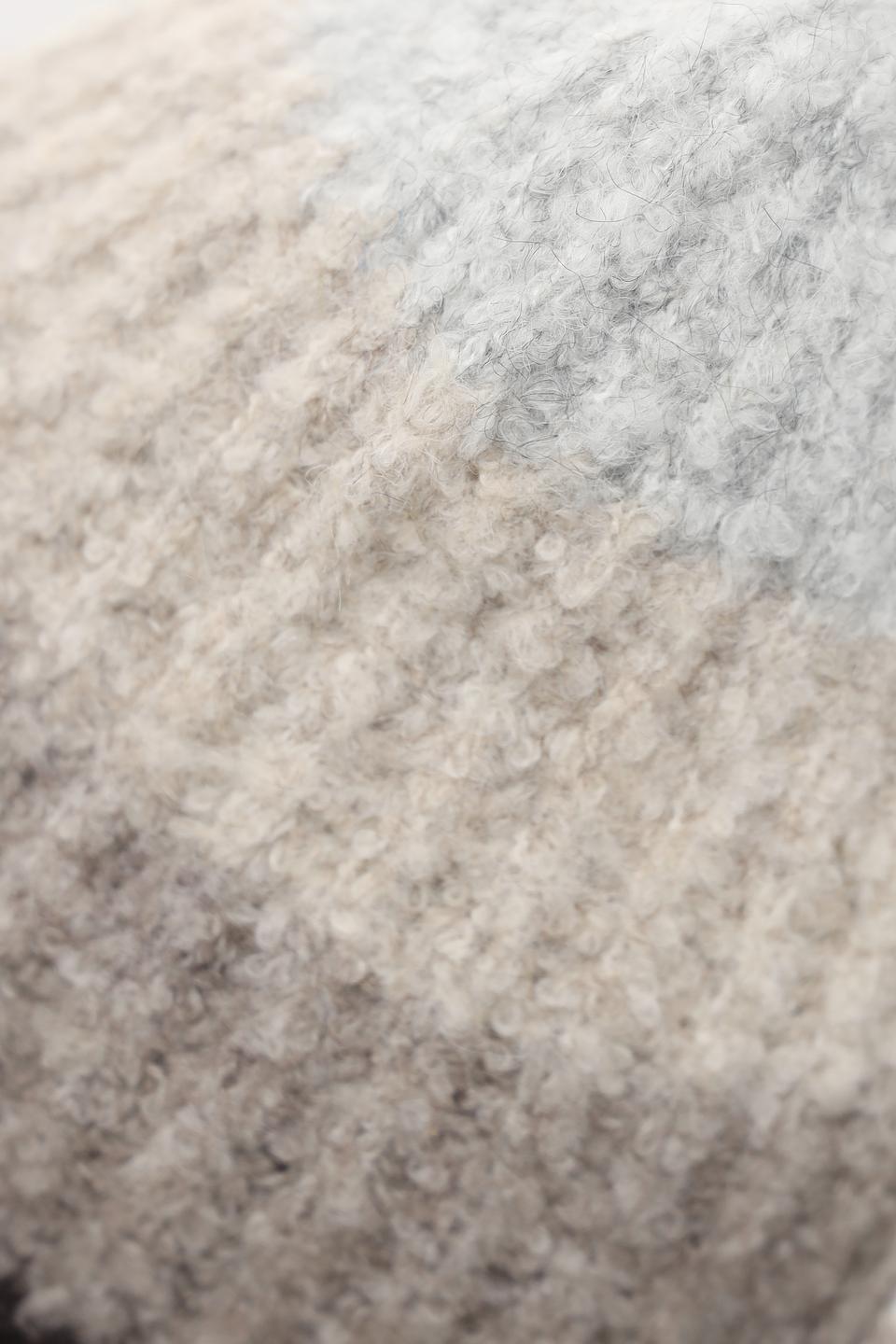 Шапка Roeckl вязаная серая