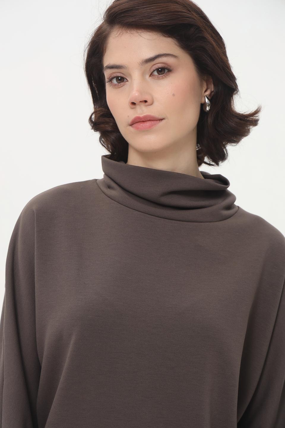 Пуловер Cinque с горлом коричневый