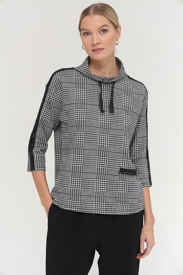 Пуловер Lebek в клетку с воротником