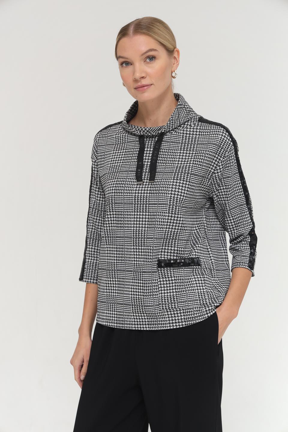 Пуловер Lebek в клетку с воротником