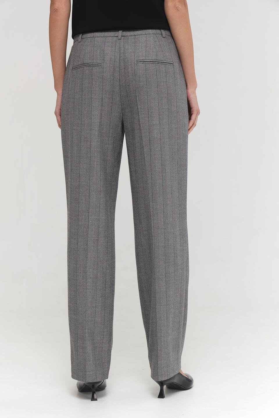 Брюки Gerry Weber в полоску серые