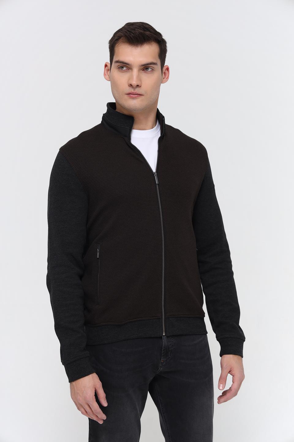 Кардиган Bugatti чёрный на молнии