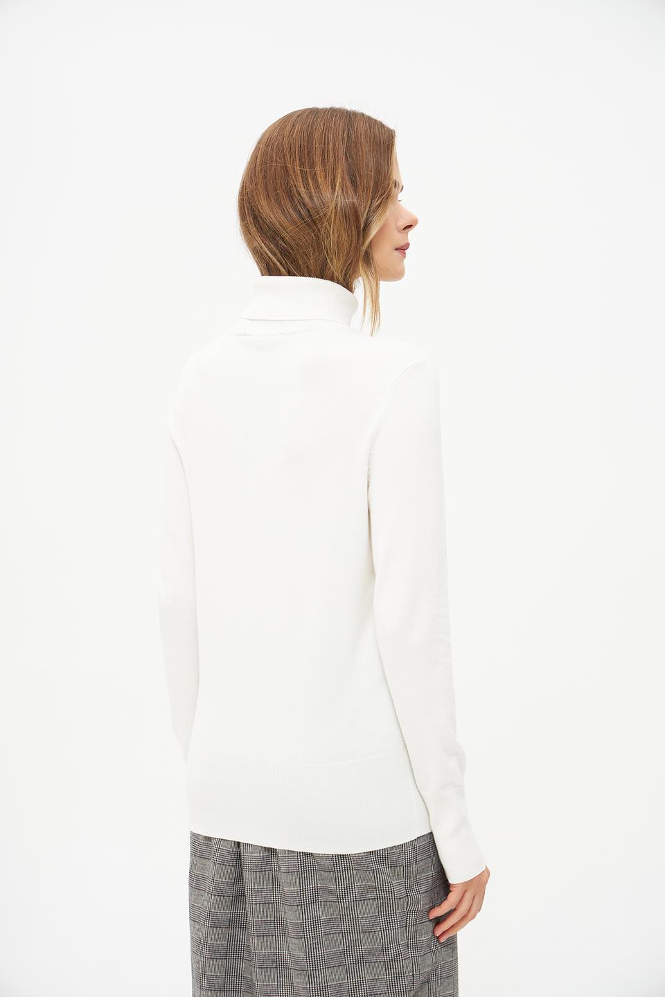 Водолазка Betty Barclay белая