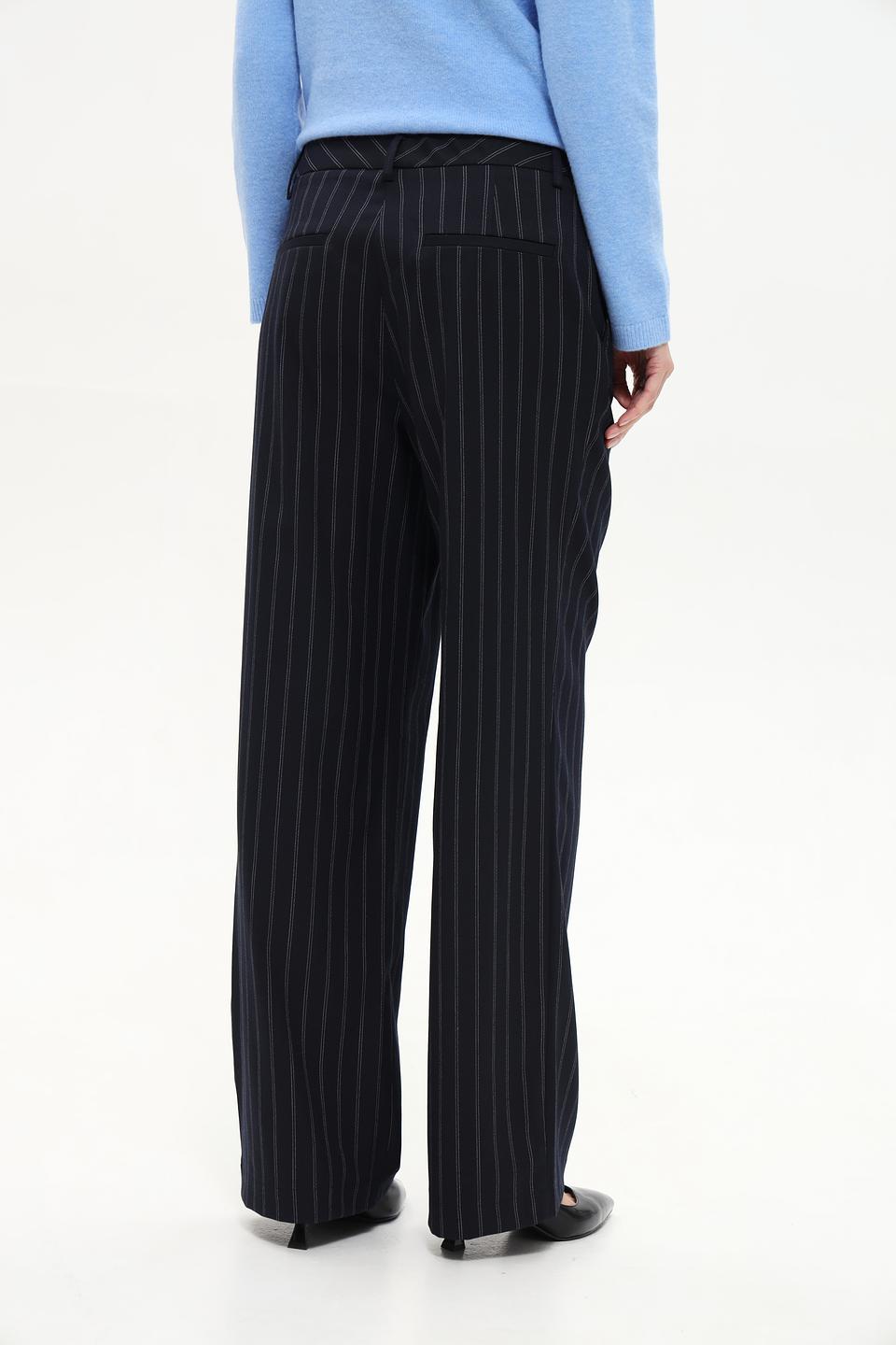 Брюки в полоску Marc Aurel