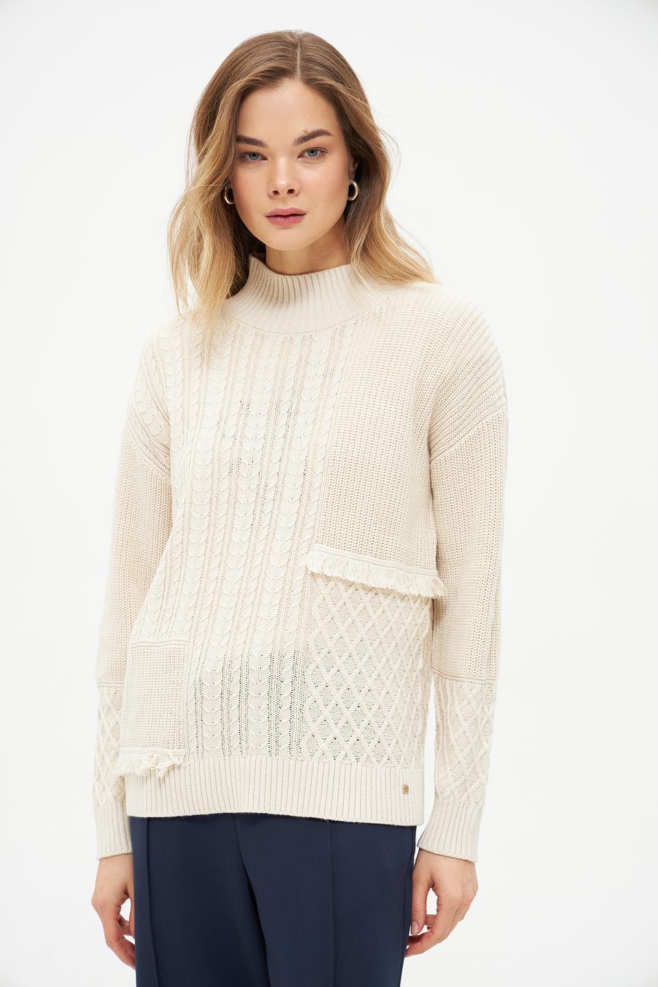 Пуловер Olsen с косами кремовый