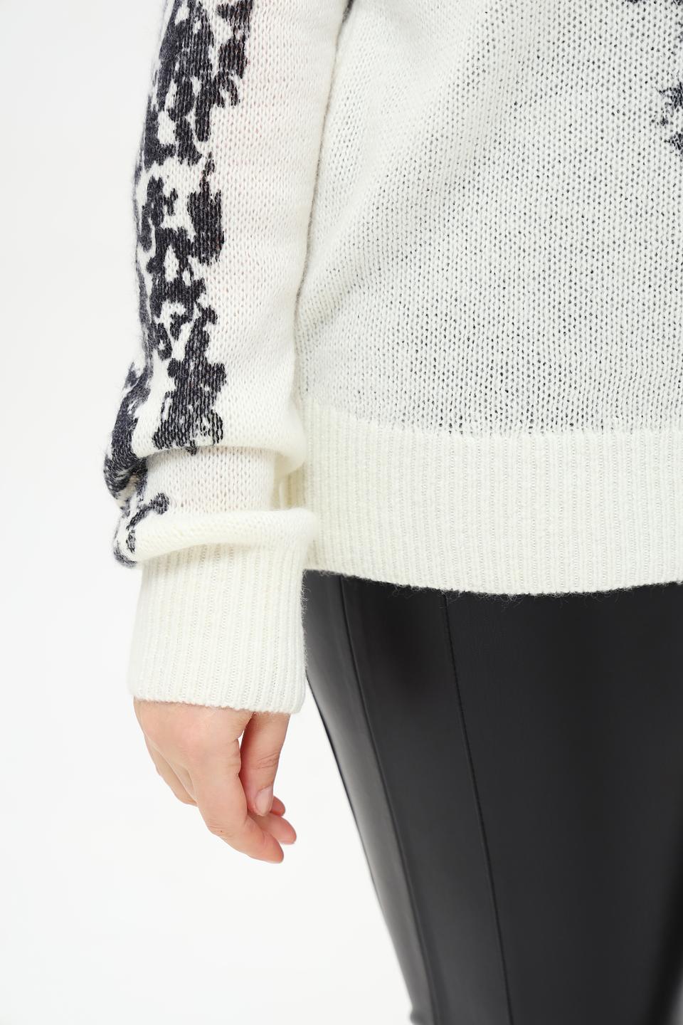 Пуловер Taifun с принтом