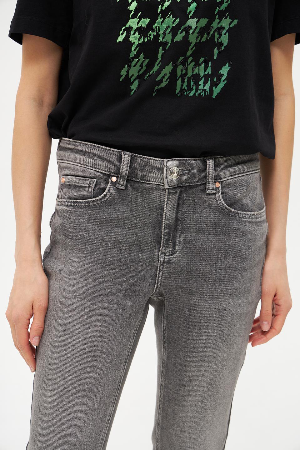 Джинсы Oui серые с потертостями