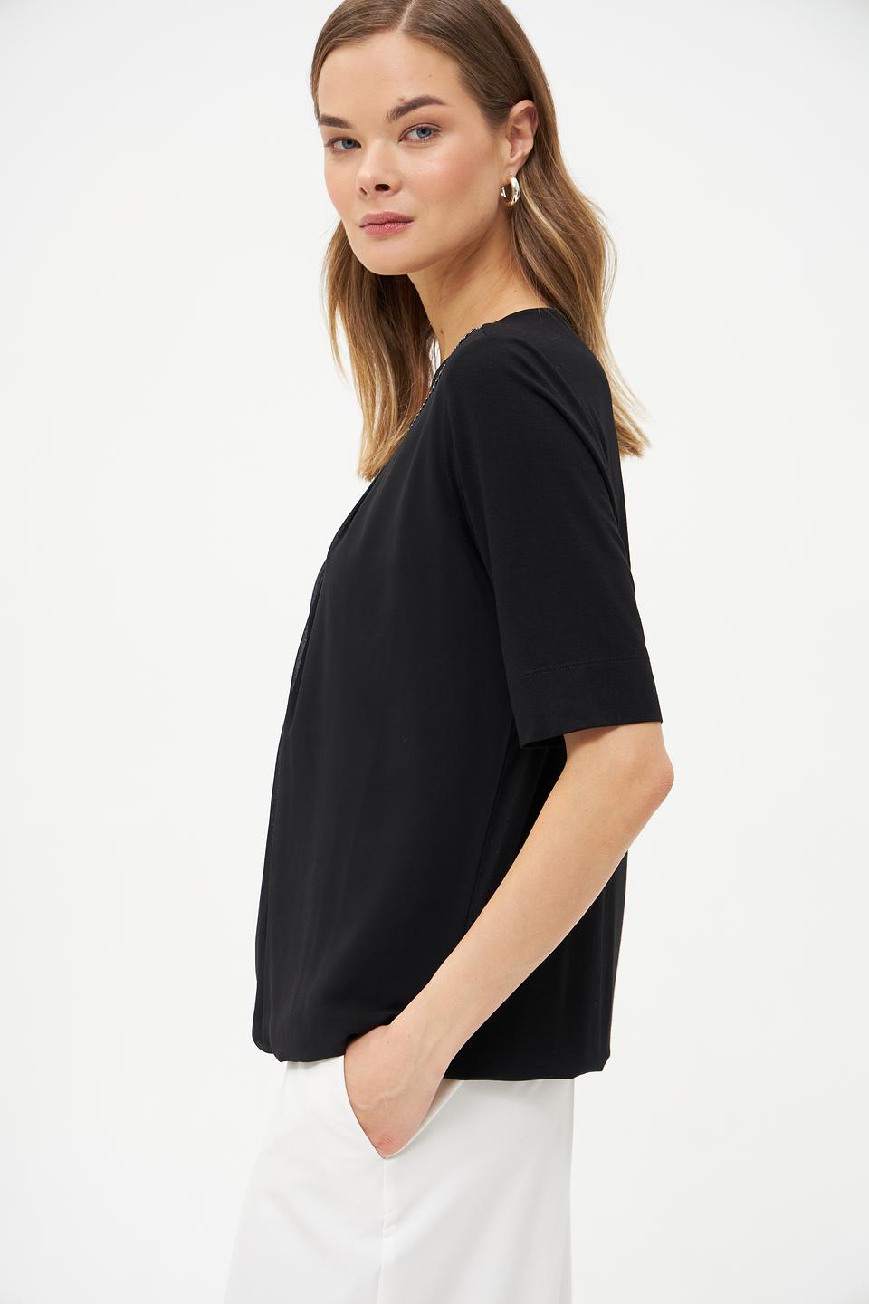 Футболка Bianca с цепью черная