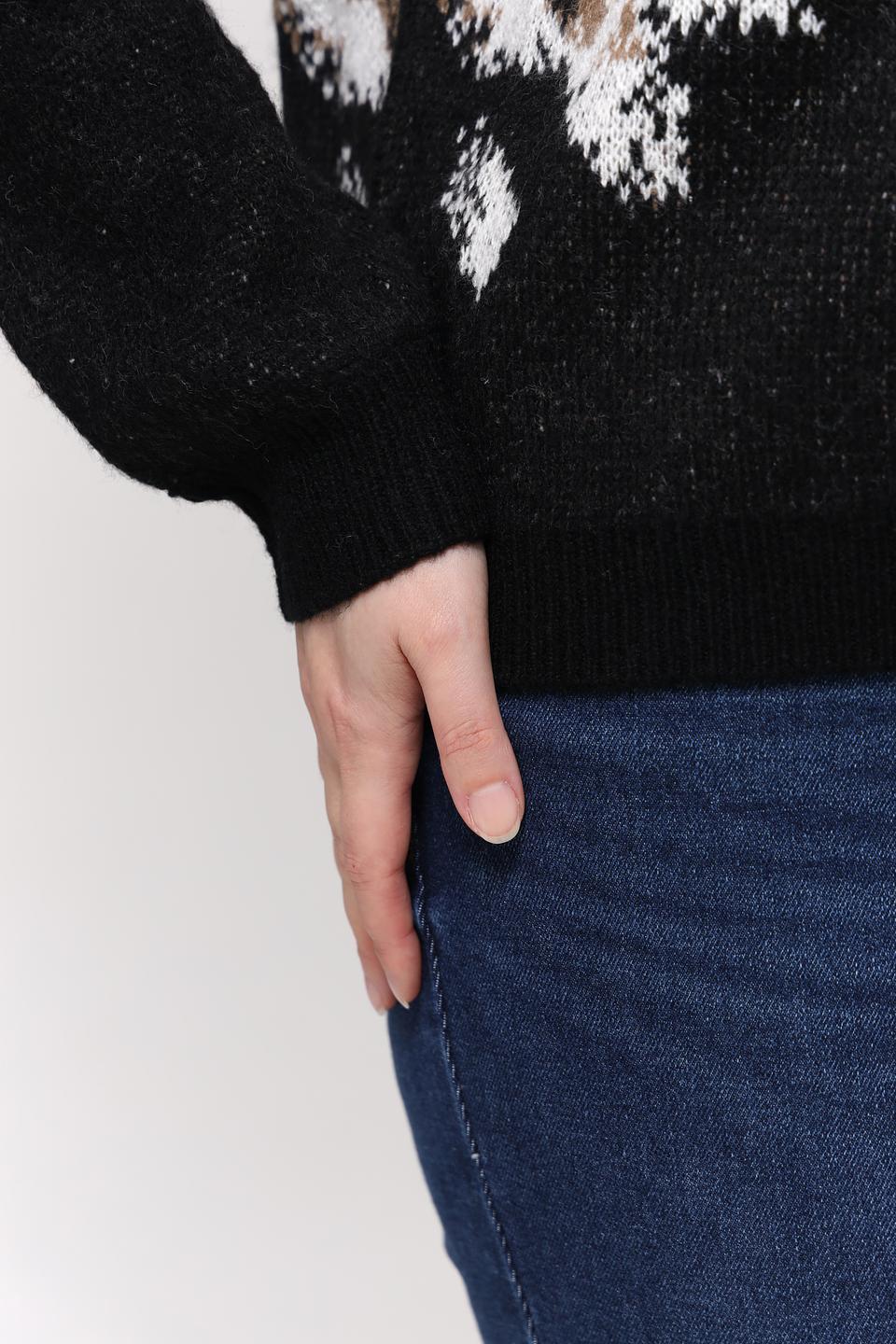 Пуловер Taifun с узором