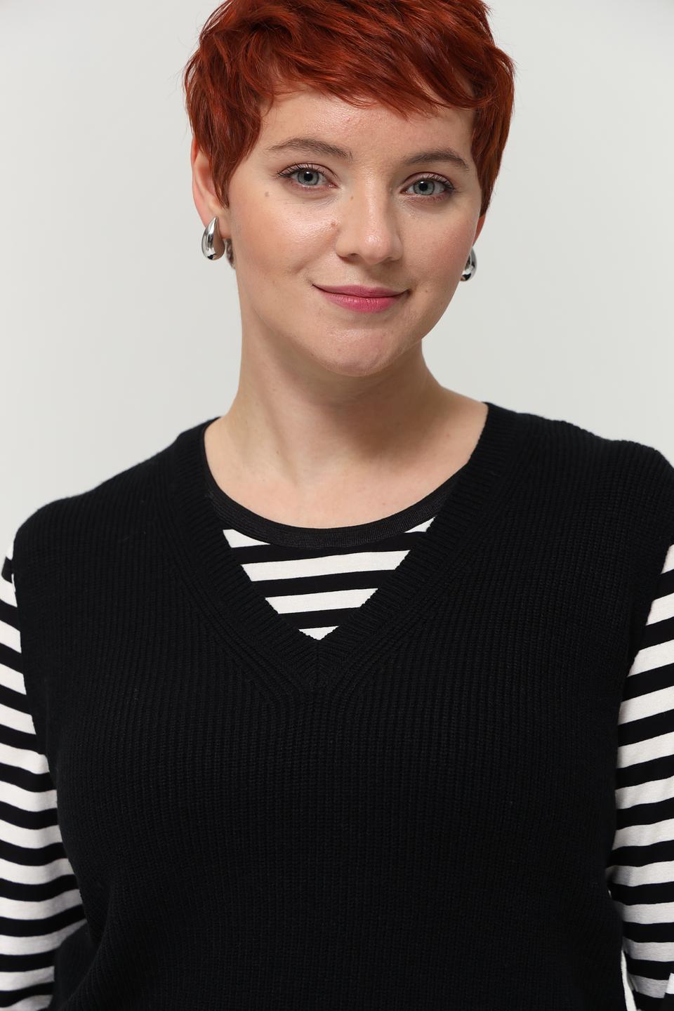 Жилет Lebek полоска чёрный