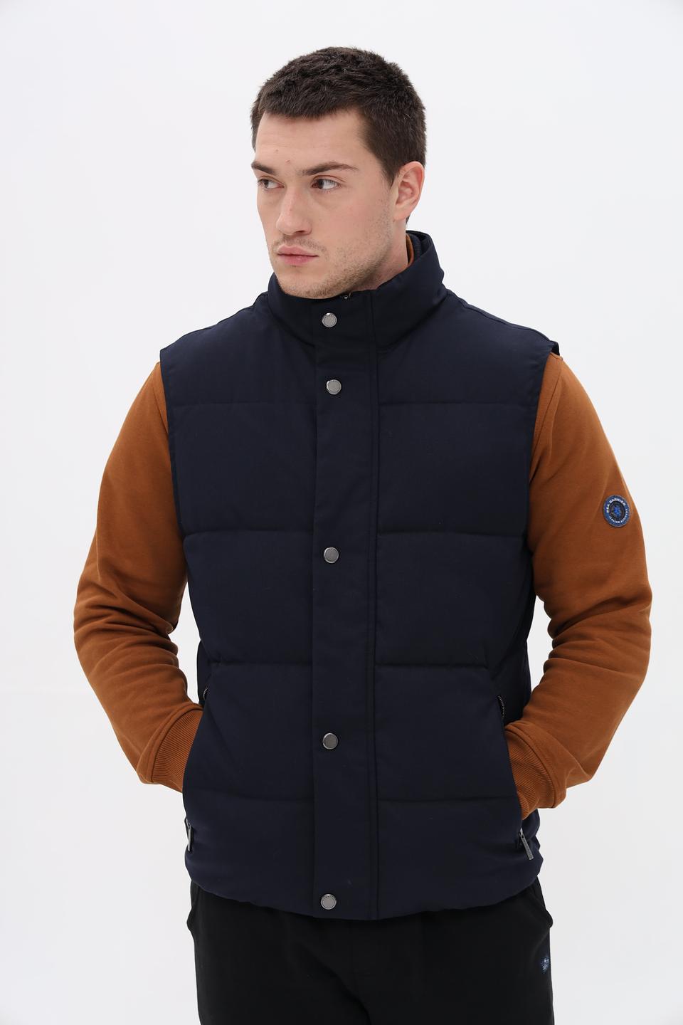 Жилет Bugatti стеганый синий