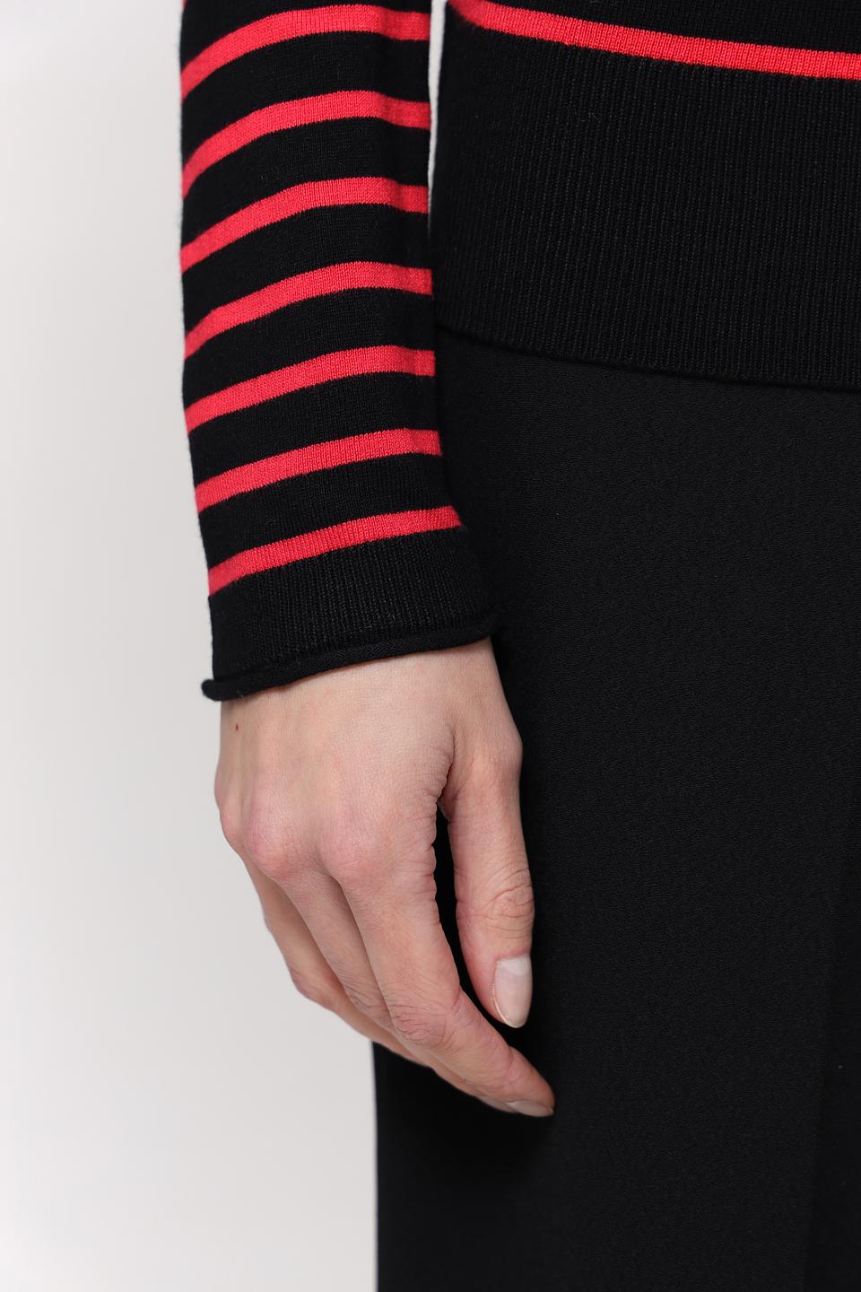 Пуловер Taifun в полоску