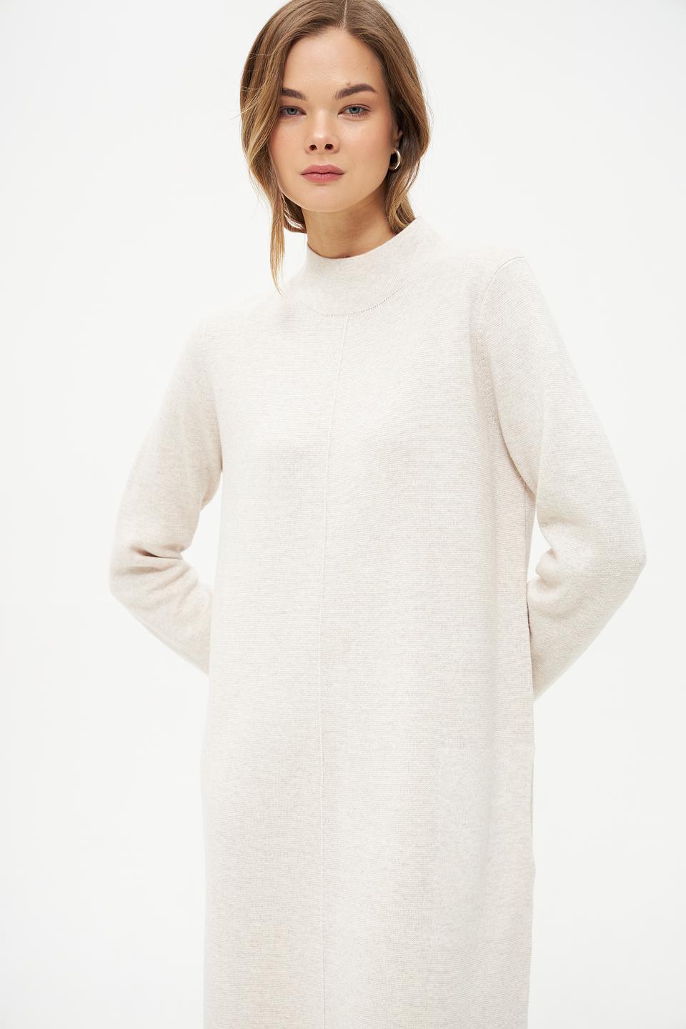 Платье Oui бежевое трикотажное