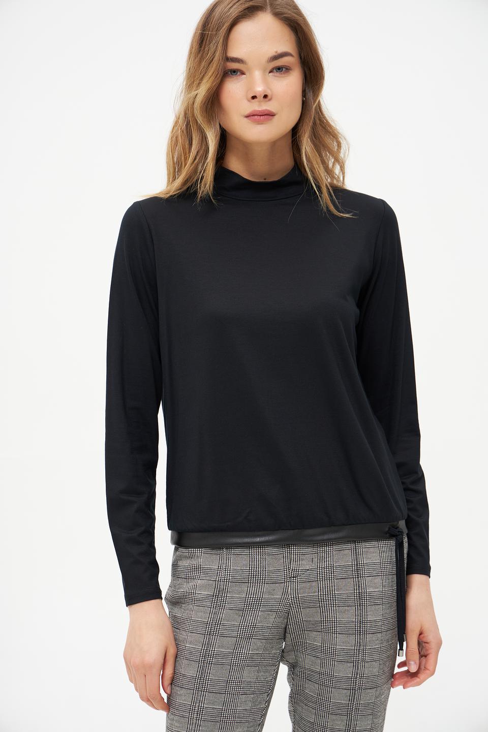 Футболка Frank Walder с драпировкой черная