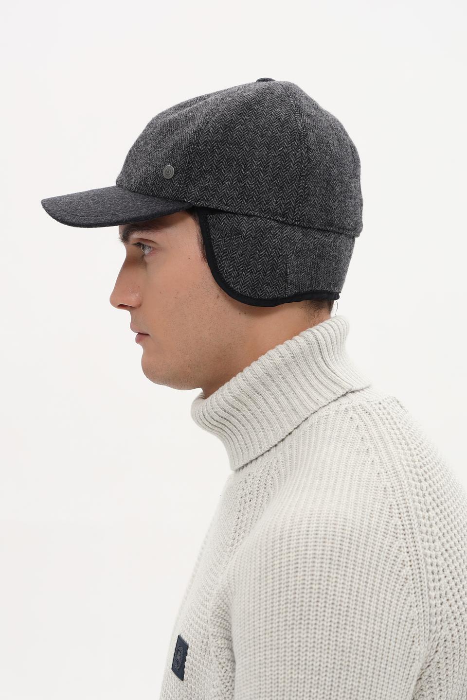 Бейсболка Bugatti ACC серая в клетку