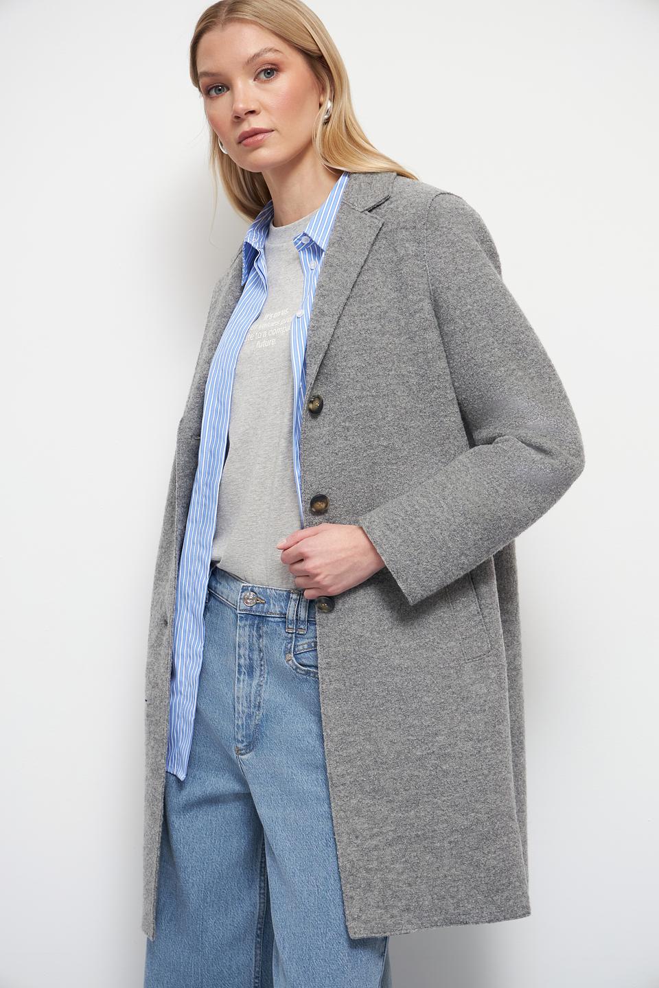 Пальто Oui серое шерстяное