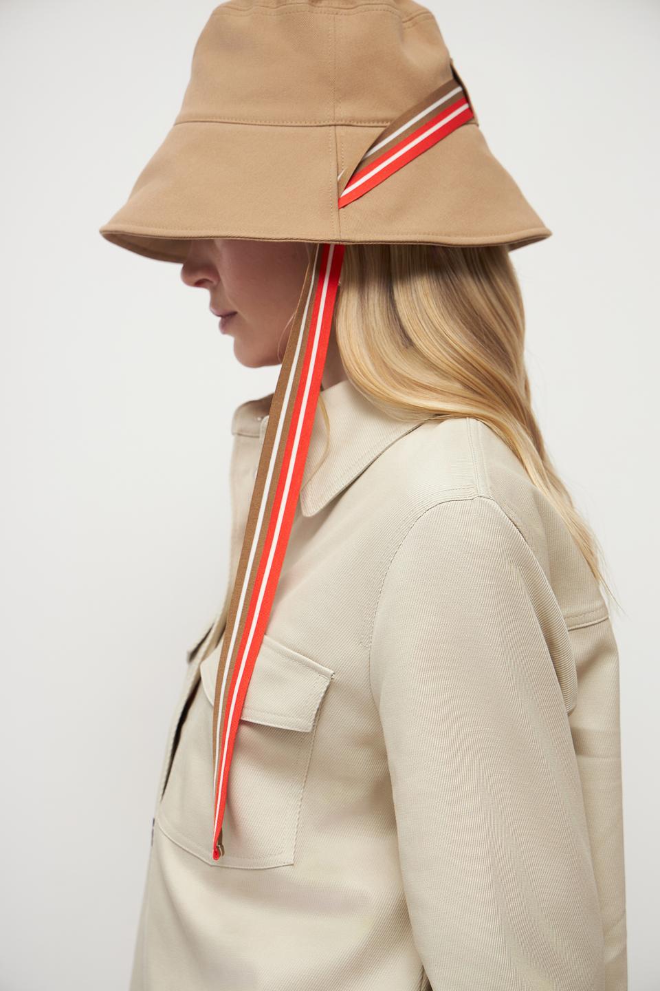 Шляпа Marc Cain бежевая