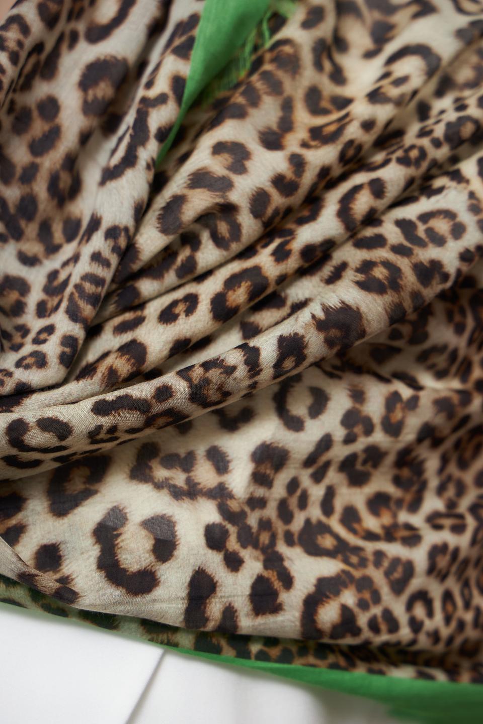 Платок Marc Cain леопардовый