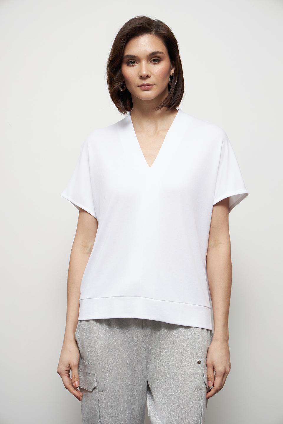 Футболка Marc Aurel белая V-образный вырез
