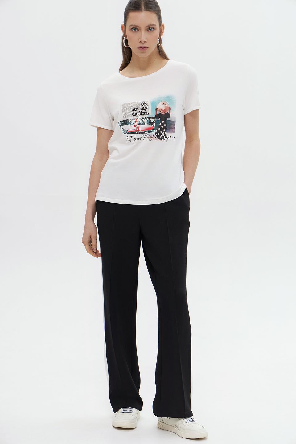 Футболка More and More с принтом