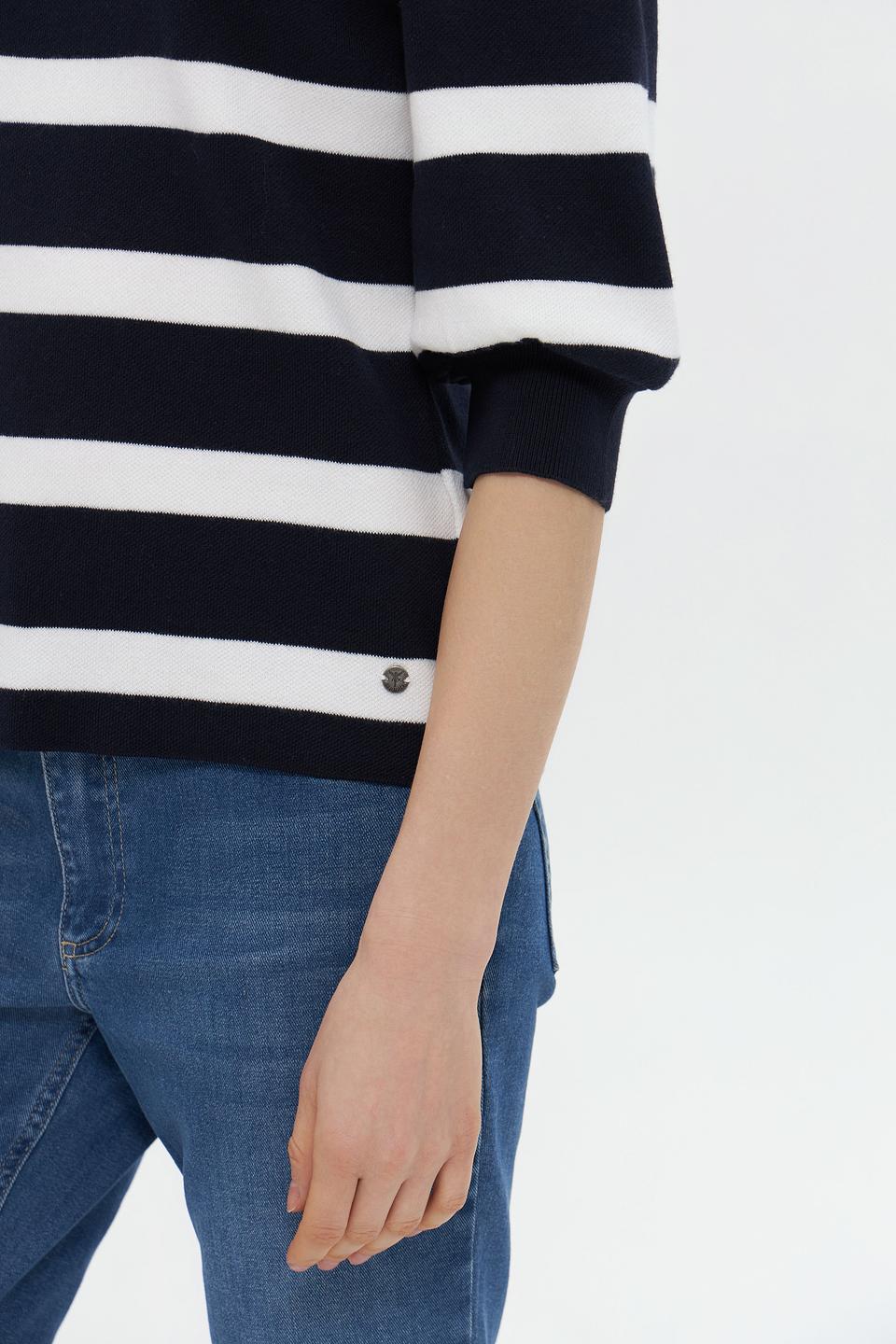 Пуловер Monari в полоску