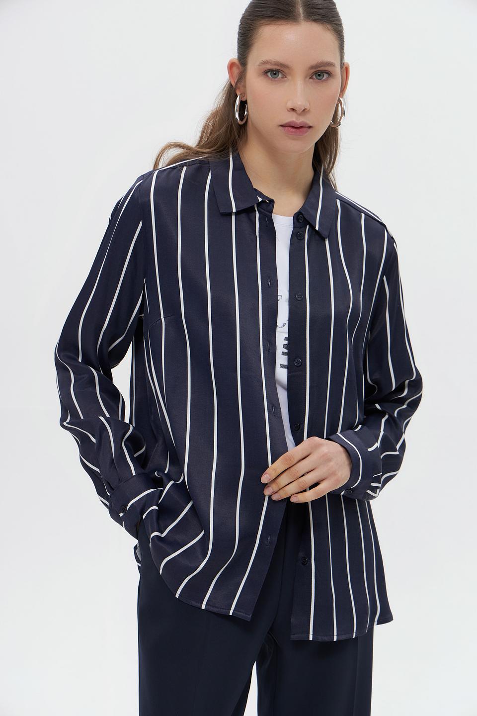 Рубашка Monari в полоску