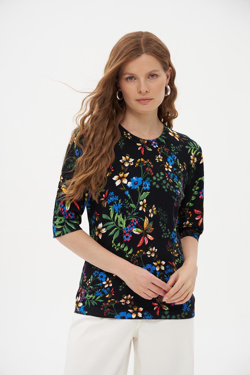 Пуловер Pezzo с цветочным принтом