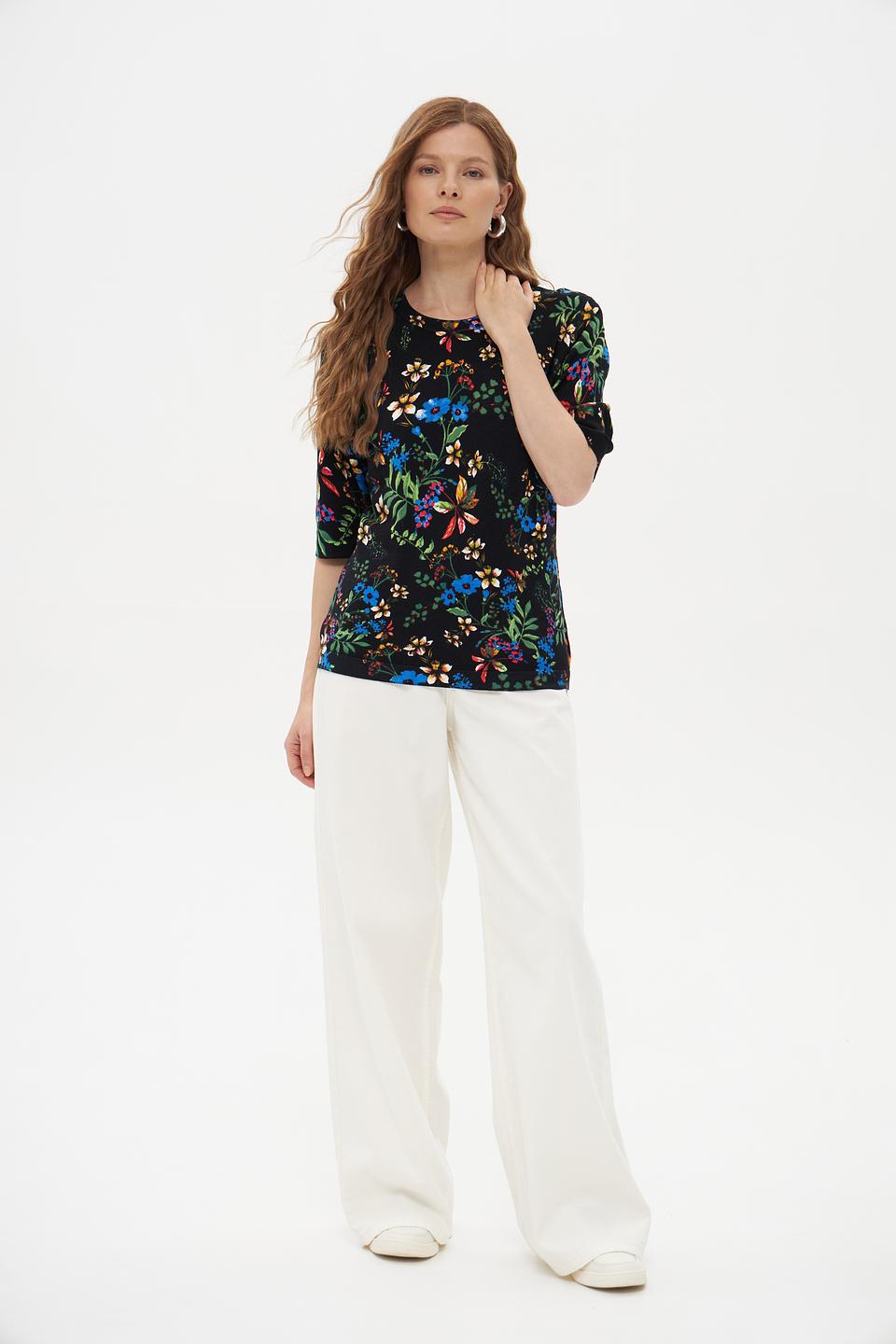 Пуловер Pezzo с цветочным принтом