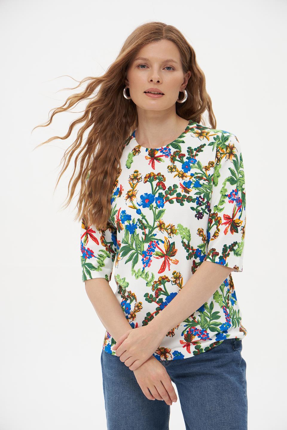 Пуловер Pezzo с цветочным принтом