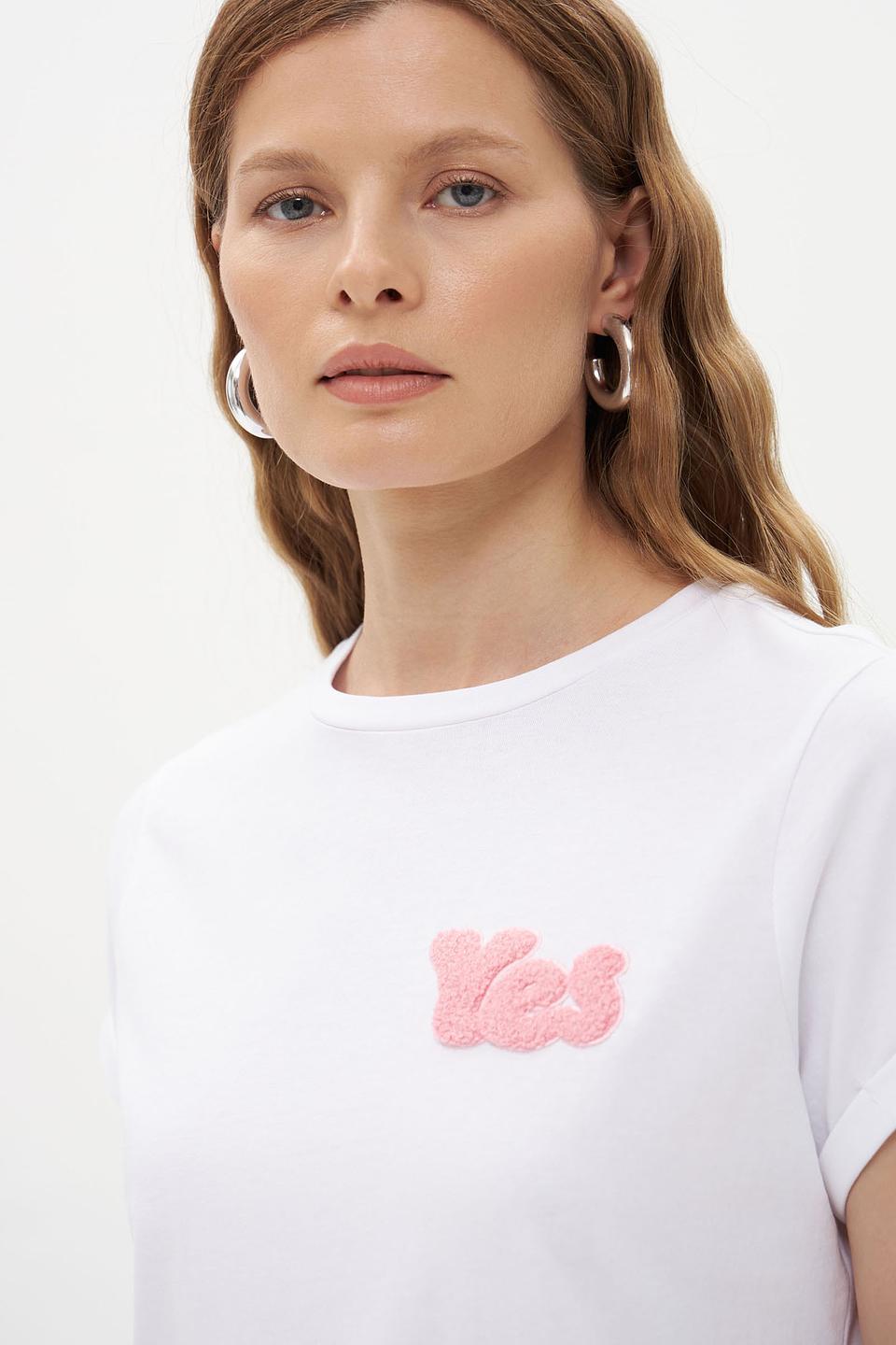 Футболка Pezzo с надписью Yes