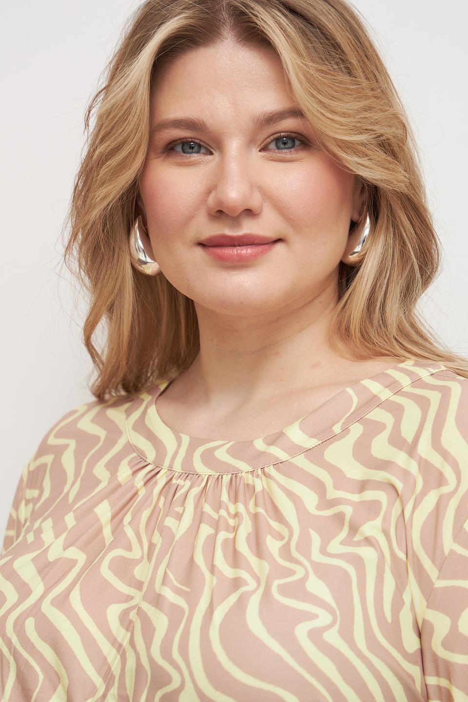 Платье Betty and Co с волнистым принтом