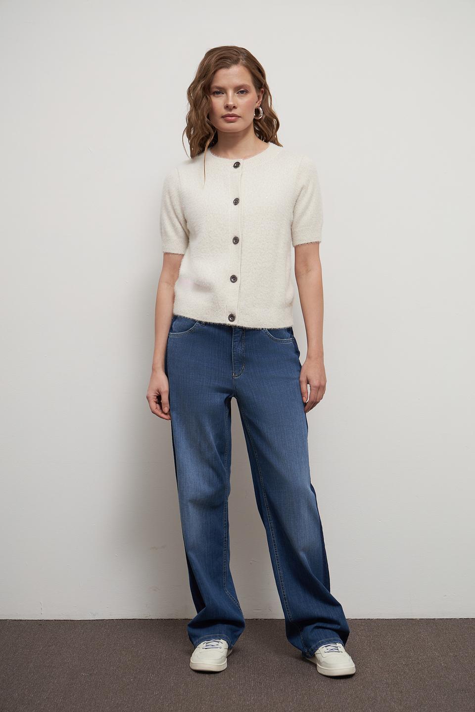 Жакет Monari с коротким рукавом кремовый