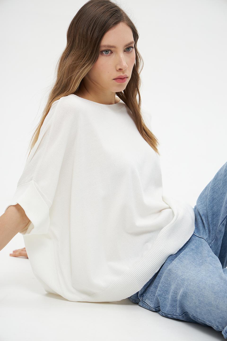 Пуловер More and More белый с рукавом 3/4