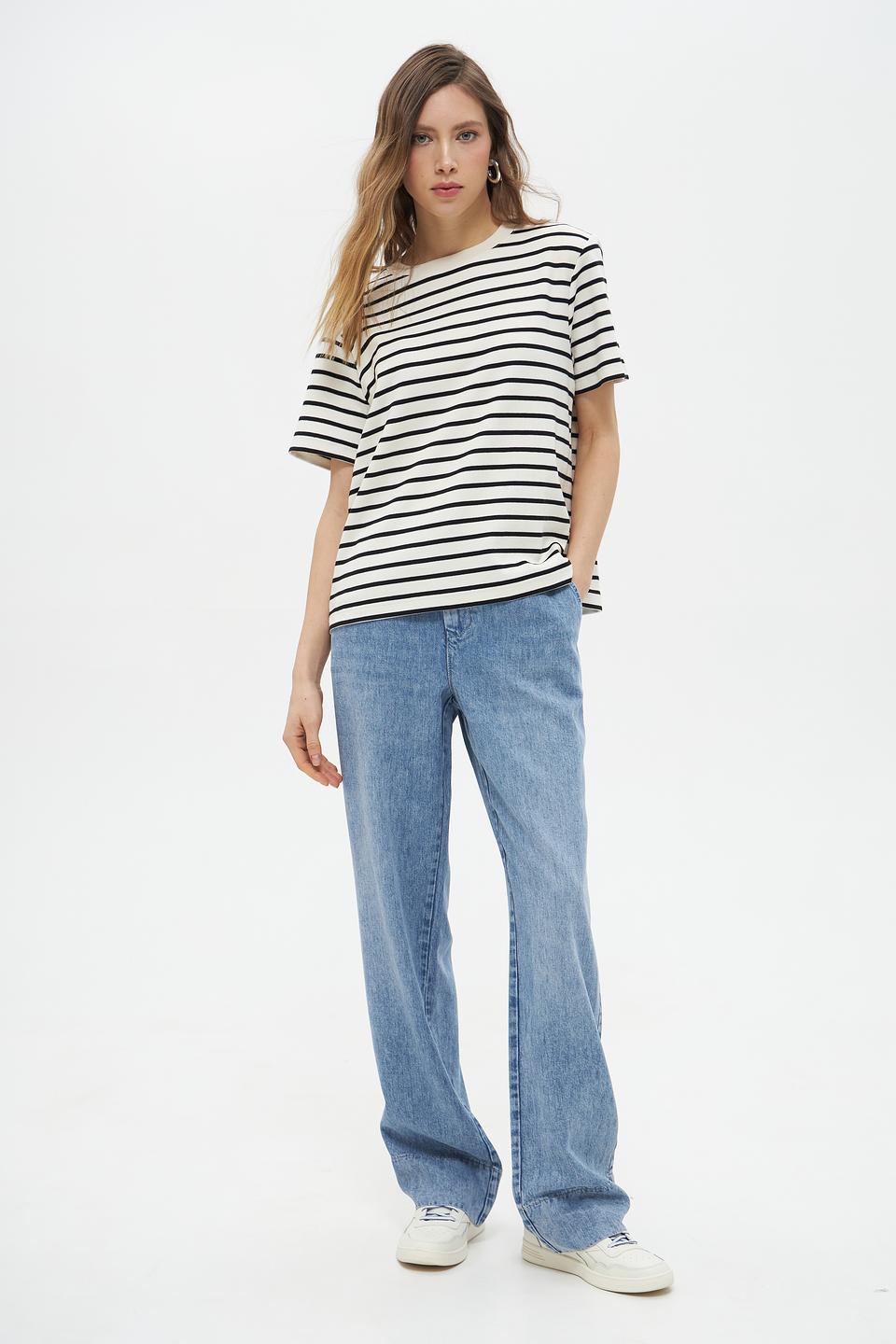 Футболка UNQ в полоску