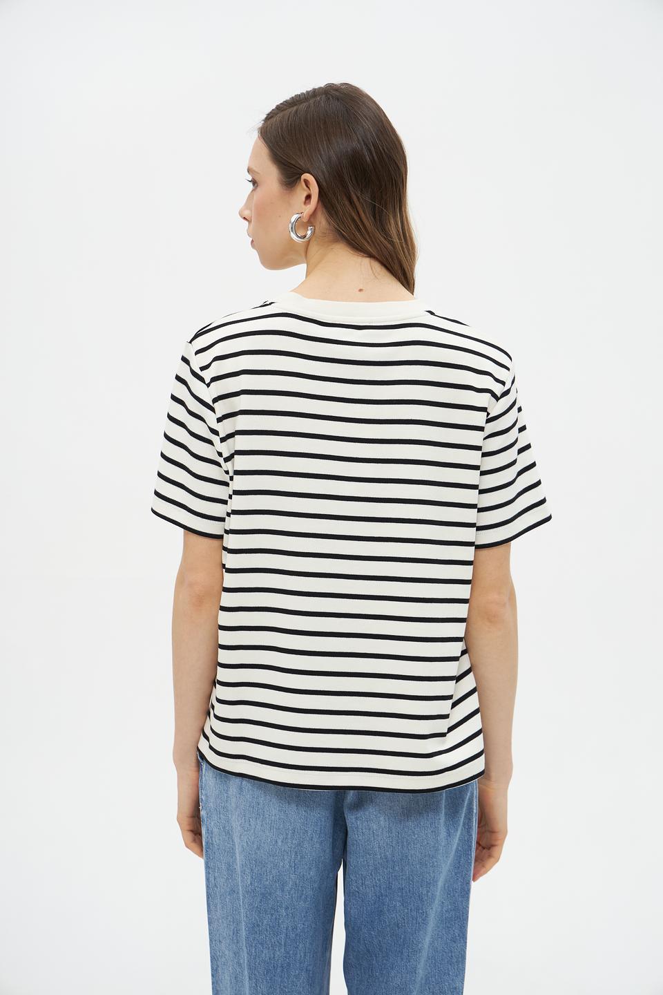 Футболка UNQ в полоску