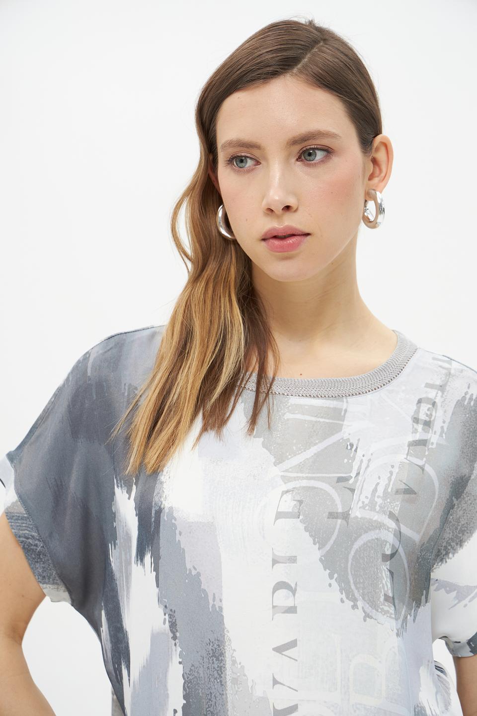 Блуза Lecomte с абстрактным принтом