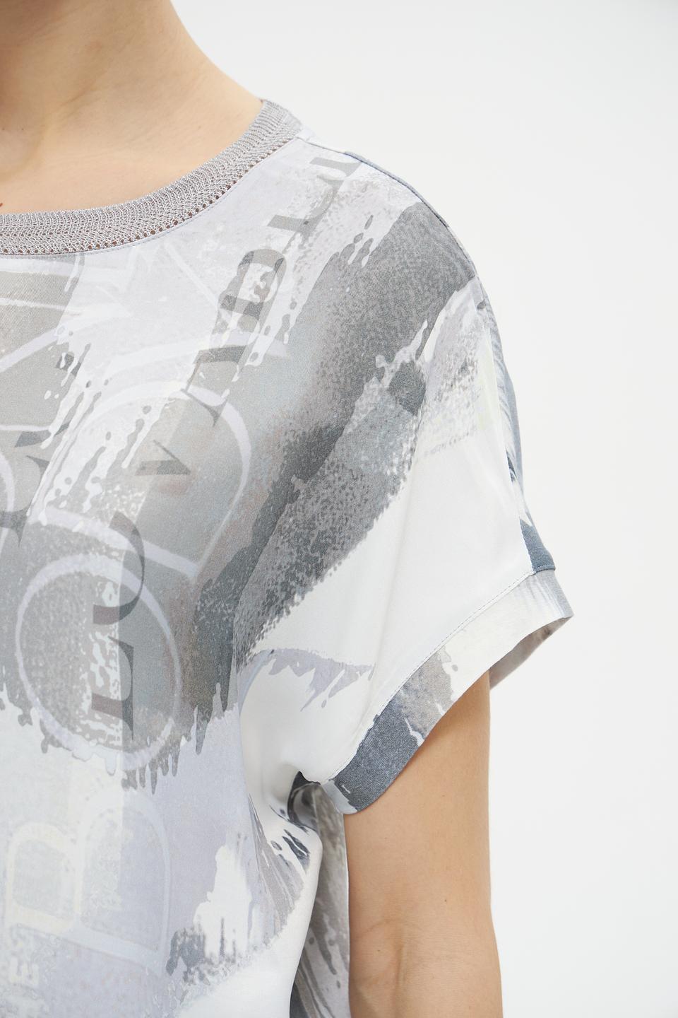 Блуза Lecomte с абстрактным принтом