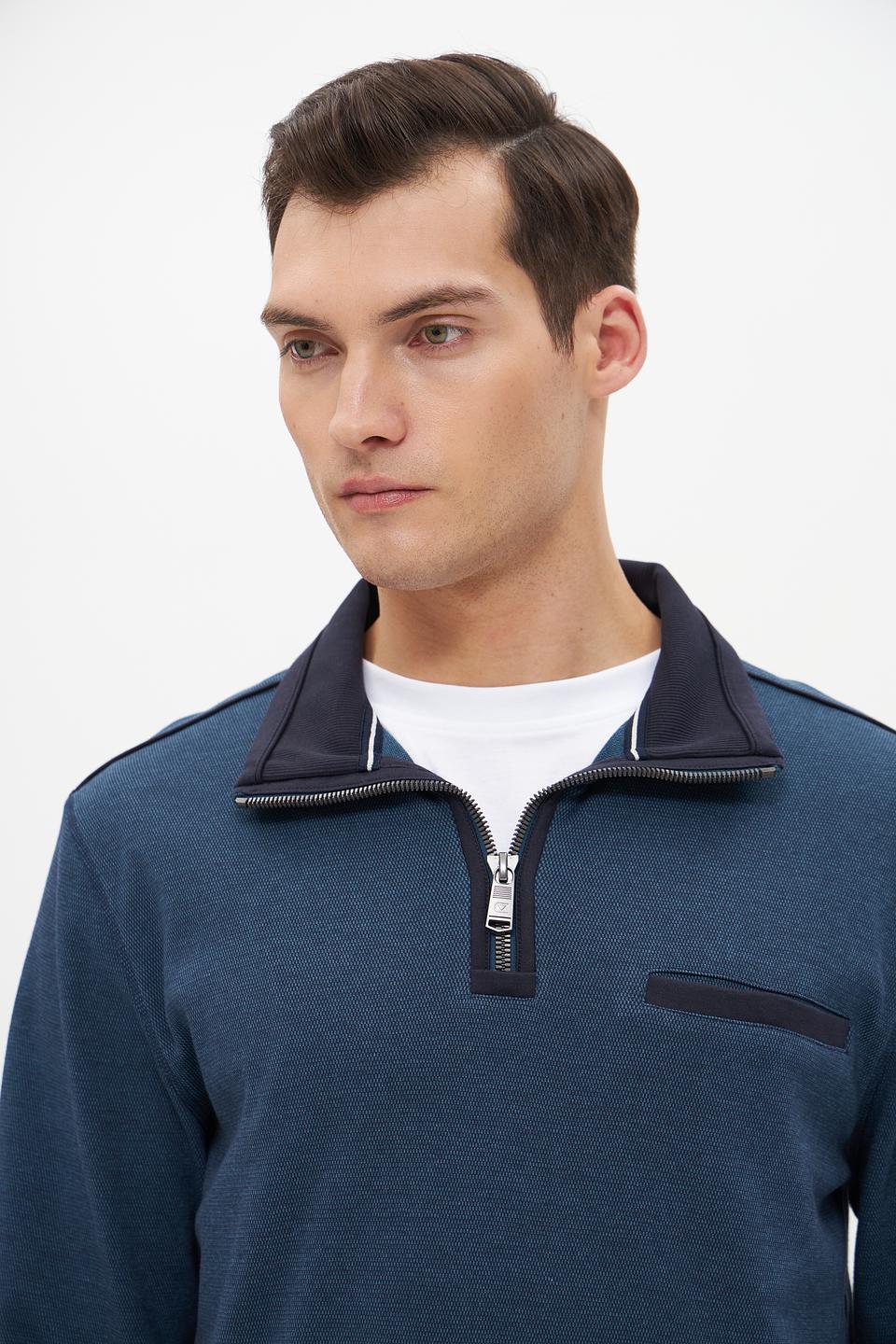 Джемпер Casa Moda с молнией синий