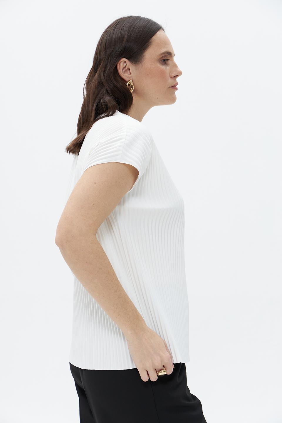 Блуза Betty and Co с вырезом белый