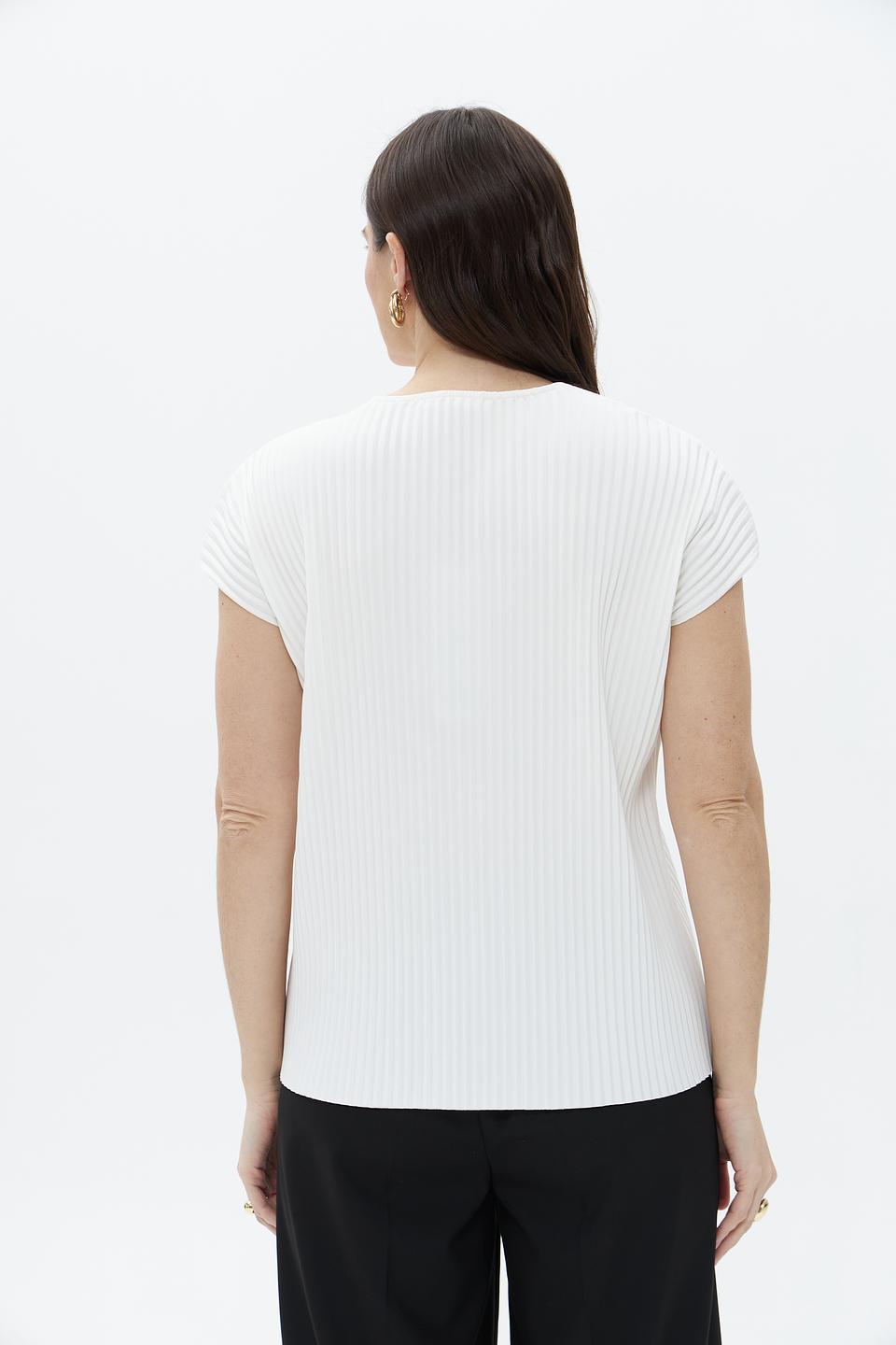 Блуза Betty and Co с вырезом белый