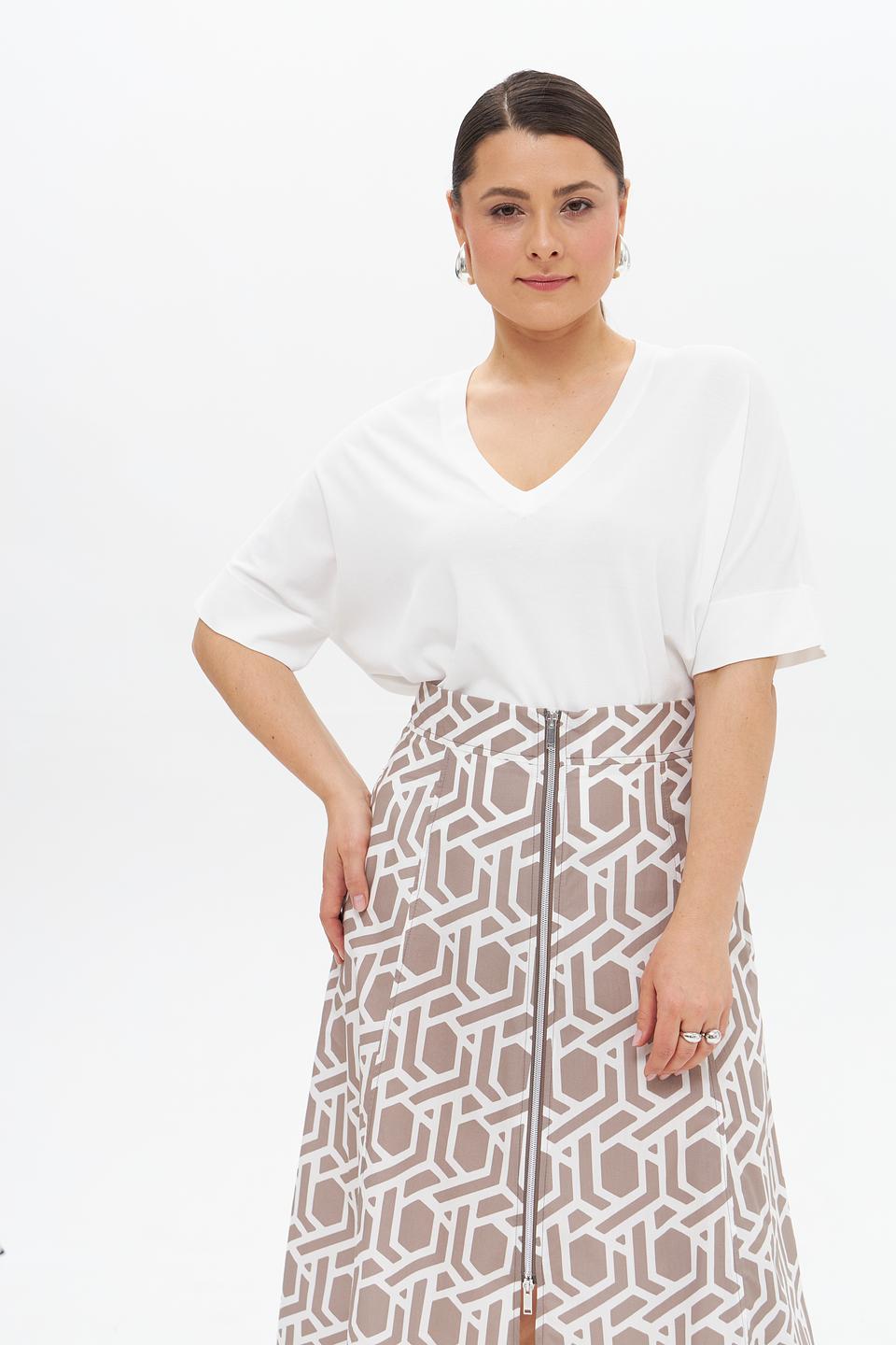 Пуловер Catnoir с V-образным вырезом