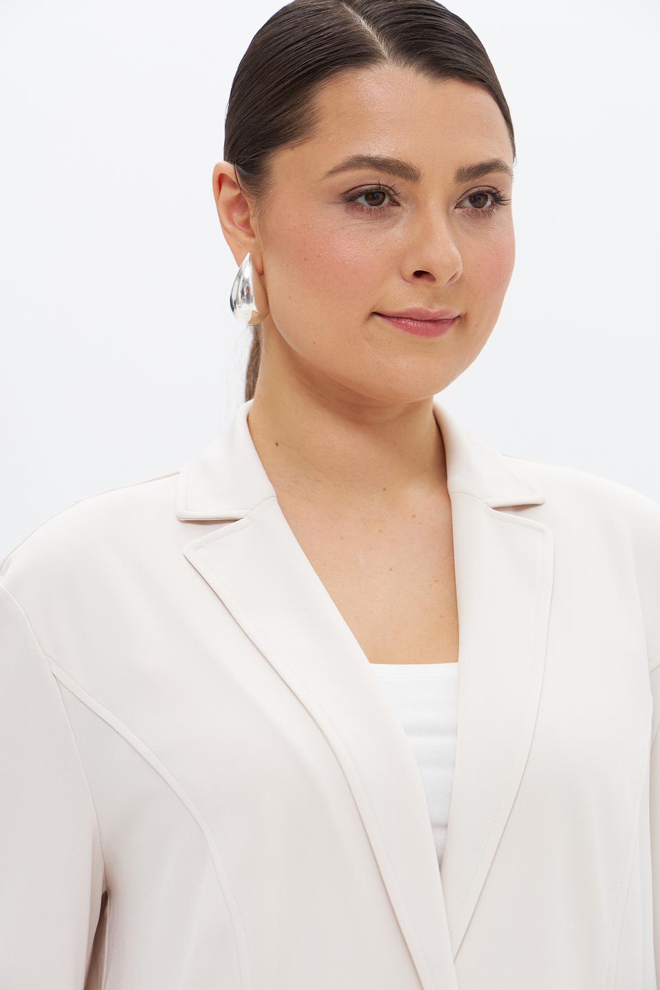 Жакет Lebek бежевый приталенный