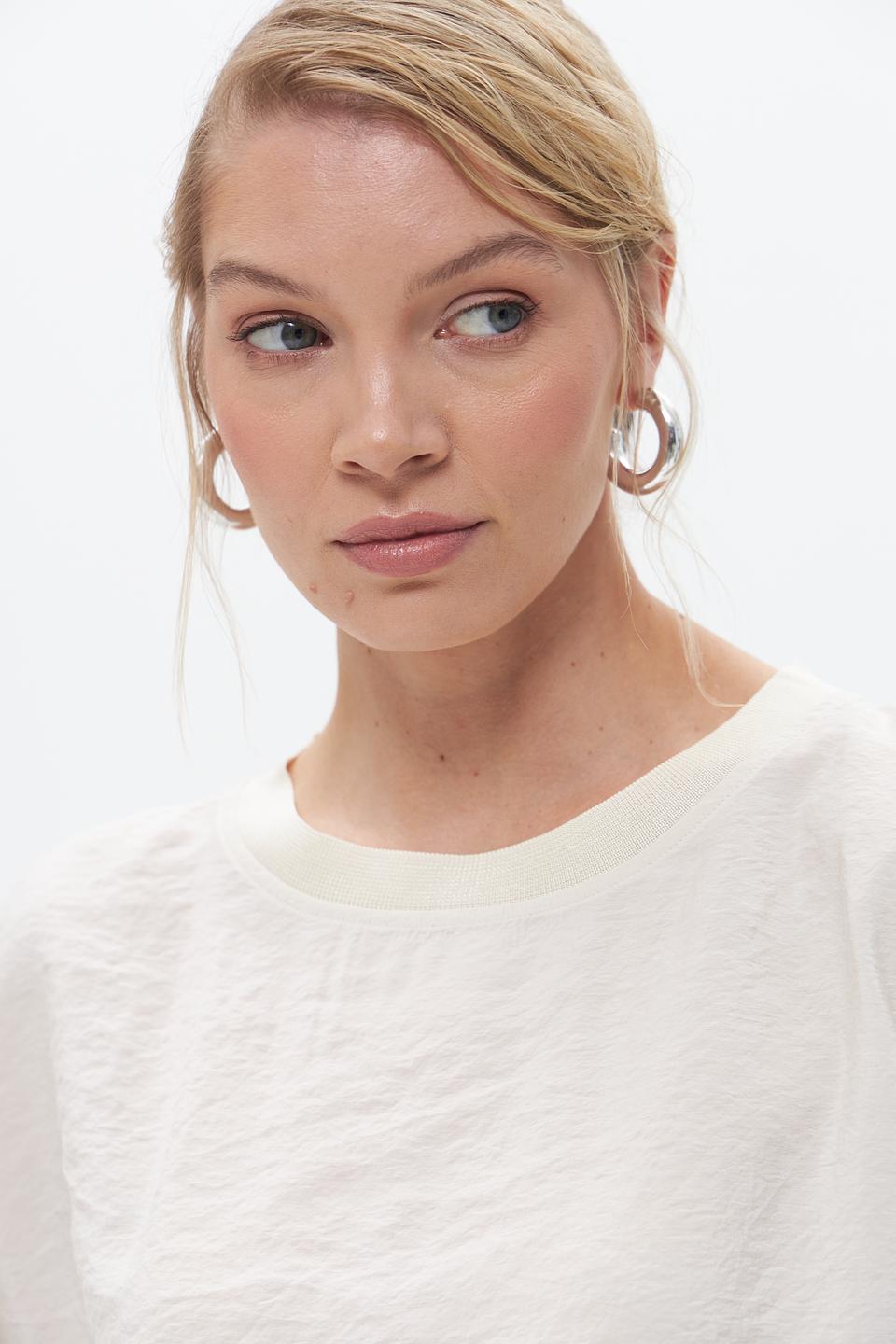 Блуза UNQ с коротким рукавом