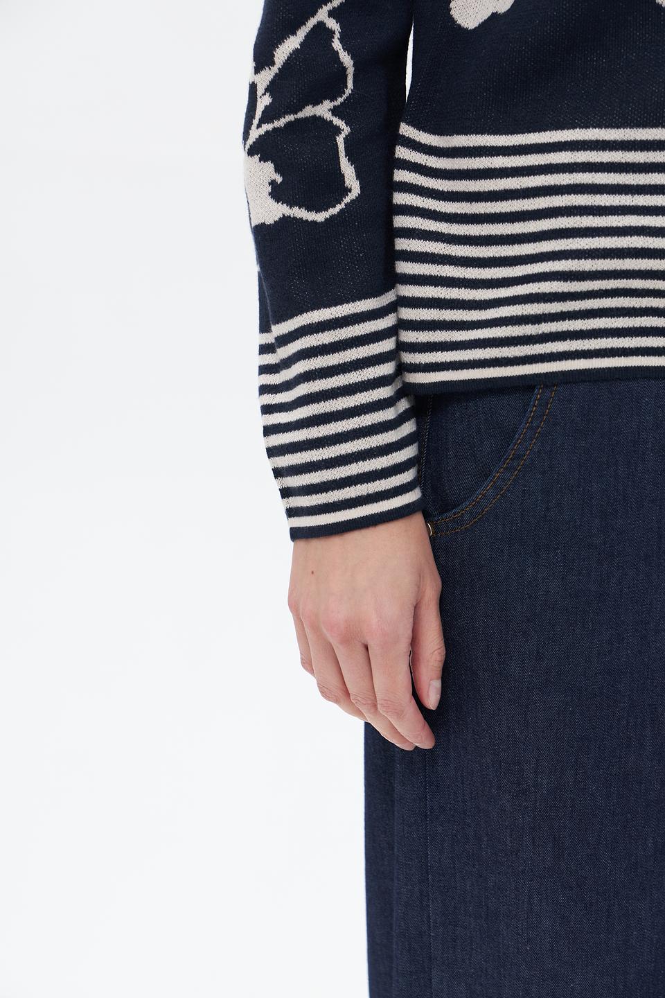 Пуловер Betty Barclay с цветами