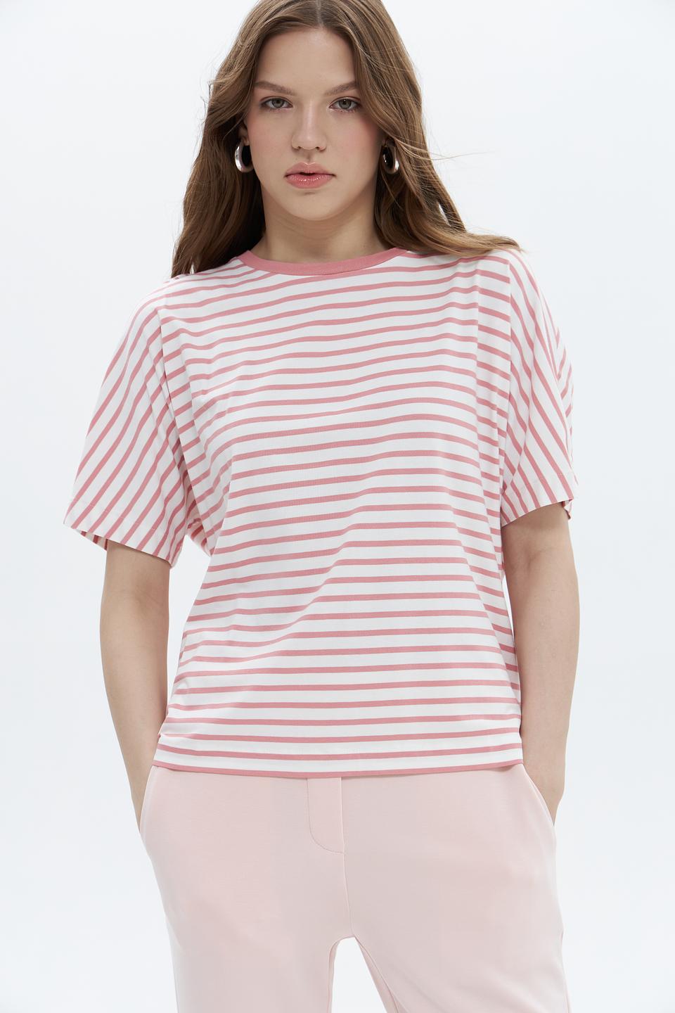 Футболка Oui в полоску розовая