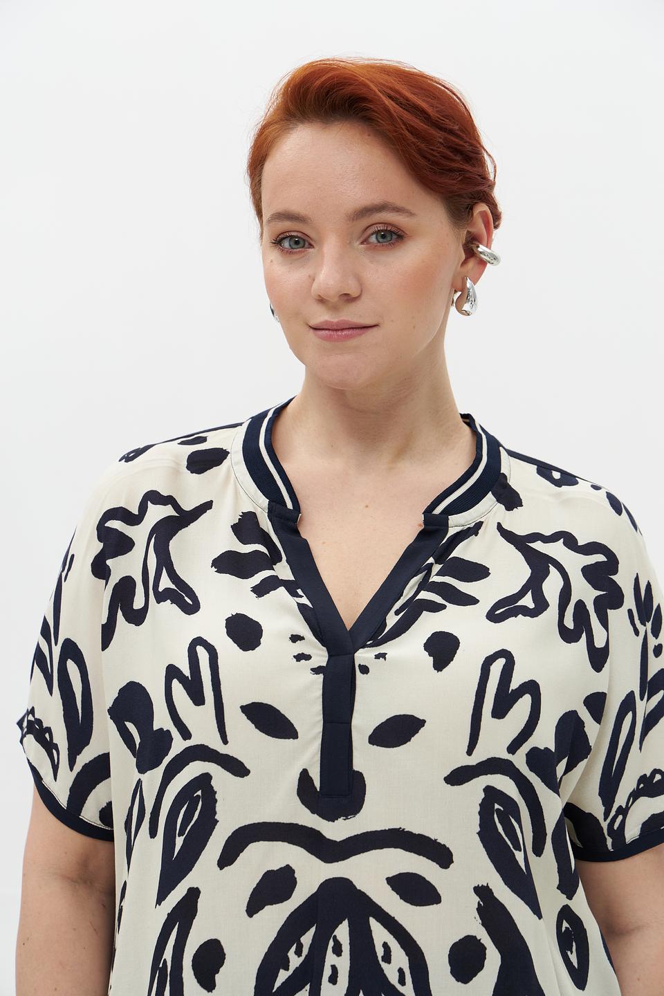 Блуза Frapp с принтом бежево-чёрный