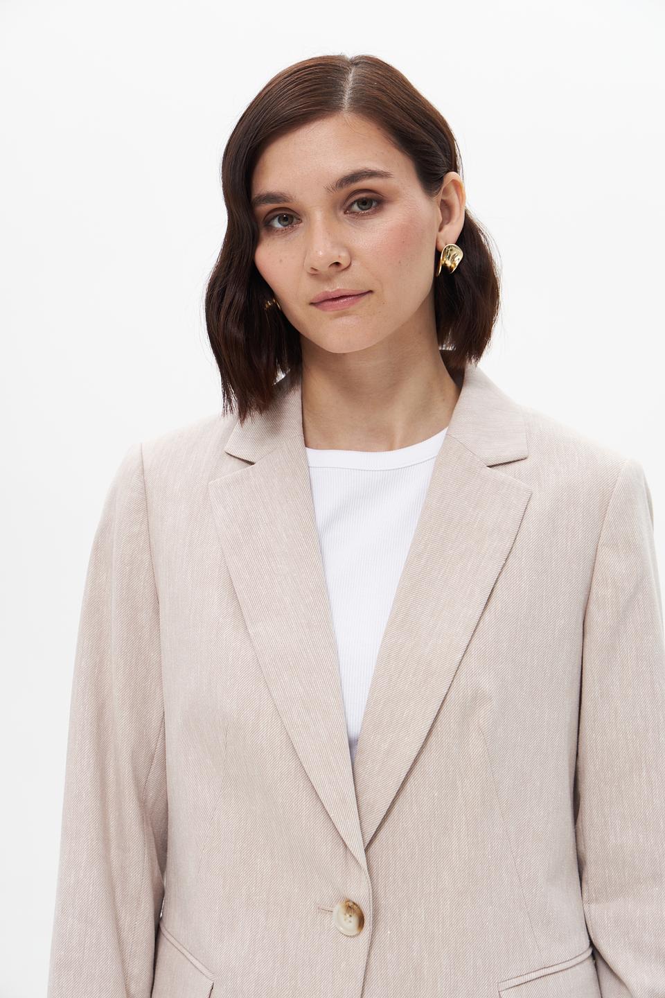 Жакет Betty and Co бежевый